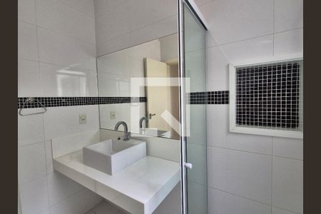 Apartamento à venda com 400m², 5 quartos e 3 vagasBanheiro da Suíte 5