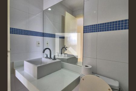 Apartamento à venda com 400m², 5 quartos e 3 vagasBanheiro da Suíte 3