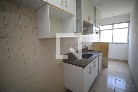 Apartamento à venda com 58m², 2 quartos e 1 vagaCozinha