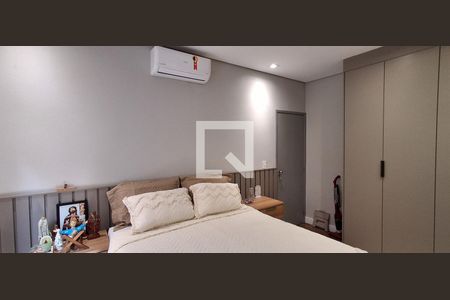 Casa à venda com 180m², 3 quartos e 3 vagasSuíte