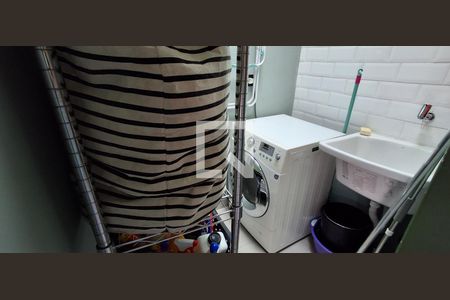 Casa à venda com 180m², 3 quartos e 3 vagasÁrea de serviço