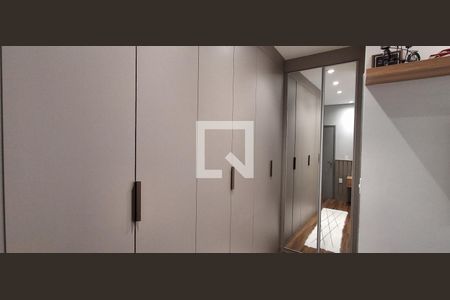 Casa à venda com 180m², 3 quartos e 3 vagasSuíte