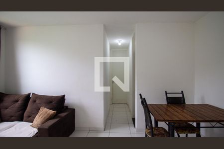 Sala de apartamento para alugar com 2 quartos, 45m² em Vargem Pequena, Rio de Janeiro