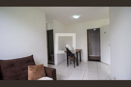Sala de apartamento para alugar com 2 quartos, 45m² em Vargem Pequena, Rio de Janeiro