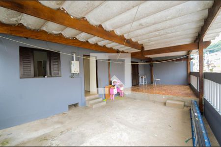 Casa à venda com 153m², 3 quartos e 4 vagasVaranda da Suíte