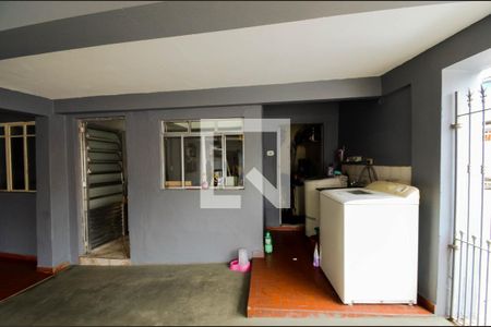 Casa à venda com 153m², 3 quartos e 4 vagasÁrea de Serviço