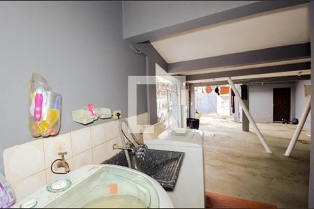 Casa à venda com 153m², 3 quartos e 4 vagasÁrea de Serviço