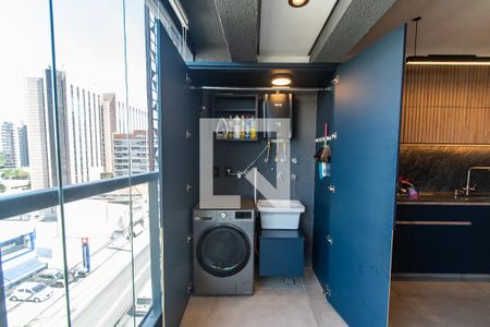 Apartamento à venda com 96m², 1 quarto e 2 vagasVaranda/área de serviço