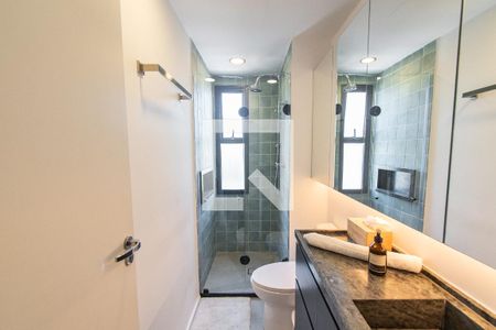 Apartamento à venda com 96m², 1 quarto e 2 vagasBanheiro