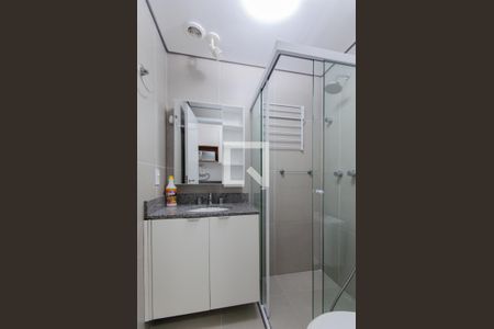 Banheiro de kitnet/studio para alugar com 1 quarto, 21m² em Vila Mariana, São Paulo