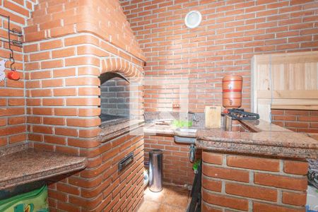 Casa à venda com 249m², 4 quartos e 3 vagas Casa à venda com 249m², 4 quartos e 3 vagasÁrea de lazer - churrasqueira