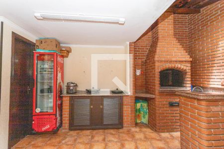 Casa à venda com 249m², 4 quartos e 3 vagas Casa à venda com 249m², 4 quartos e 3 vagasÁrea de lazer - churrasqueira