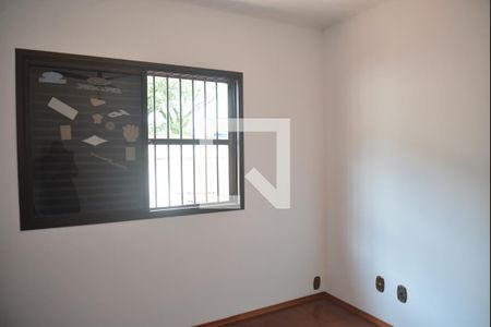 Casa à venda com 230m², 3 quartos e 3 vagasQuarto 3