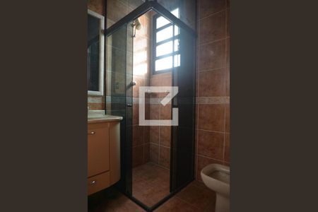 Casa à venda com 230m², 3 quartos e 3 vagasBanheiro Social 2