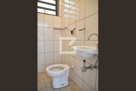 Casa à venda com 230m², 3 quartos e 3 vagasLavabo