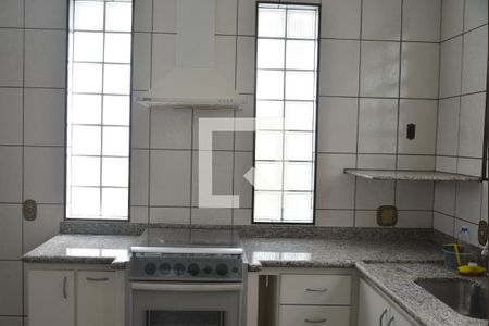 Casa à venda com 230m², 3 quartos e 3 vagasCozinha