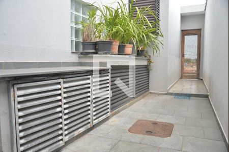 Casa à venda com 230m², 3 quartos e 3 vagasQuintal