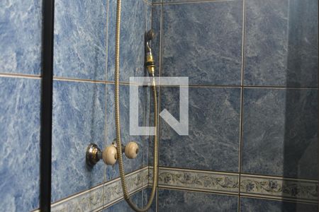 Casa à venda com 230m², 3 quartos e 3 vagasBanheiro da Suíte