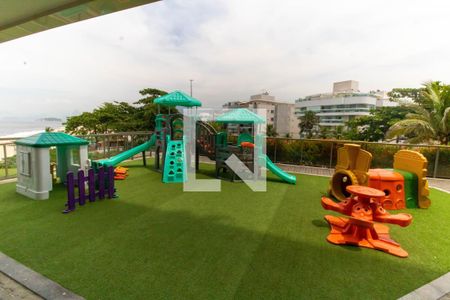 Apartamento à venda com 135m², 3 quartos e 2 vagasÁrea comum