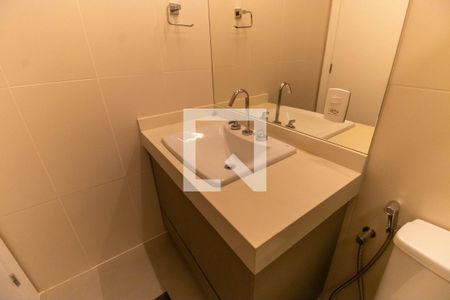 Apartamento à venda com 135m², 3 quartos e 2 vagasBanheiro da Suíte