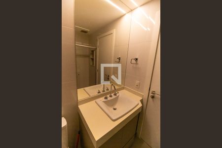 Apartamento à venda com 135m², 3 quartos e 2 vagasBanheiro Social