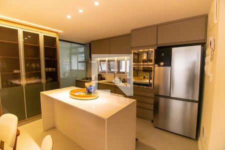 Apartamento à venda com 135m², 3 quartos e 2 vagasCozinha