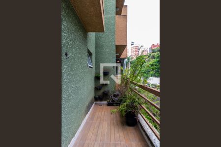 Apartamento à venda com 65m², 2 quartos e 1 vagavaranda