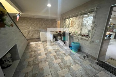 Casa à venda com 1100m², 8 quartos e 3 vagas Casa à venda com 1100m², 8 quartos e 3 vagasÁrea de Serviço