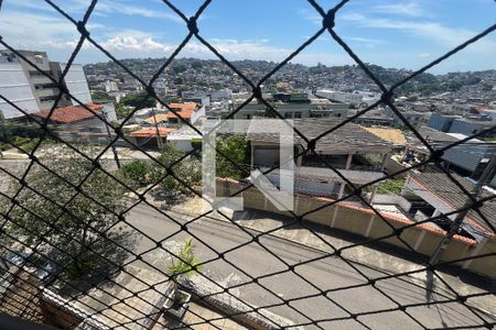 Casa à venda com 1100m², 8 quartos e 3 vagas Casa à venda com 1100m², 8 quartos e 3 vagasÁrea Externa