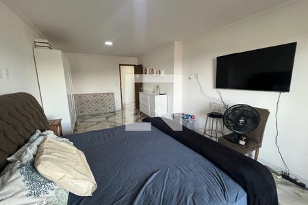 Casa à venda com 1100m², 8 quartos e 3 vagas Casa à venda com 1100m², 8 quartos e 3 vagasQuarto 7