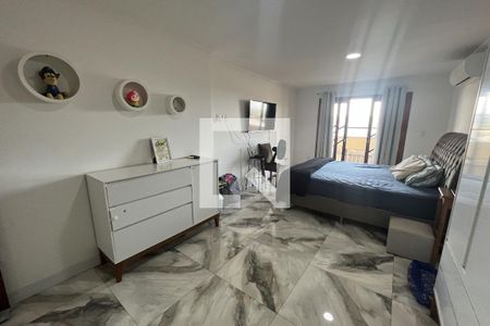 Casa à venda com 1100m², 8 quartos e 3 vagas Casa à venda com 1100m², 8 quartos e 3 vagasQuarto 7