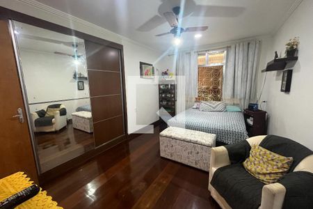 Casa à venda com 1100m², 8 quartos e 3 vagas Casa à venda com 1100m², 8 quartos e 3 vagasQuarto 2