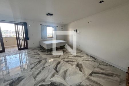 Casa à venda com 1100m², 8 quartos e 3 vagas Casa à venda com 1100m², 8 quartos e 3 vagasQuarto 8