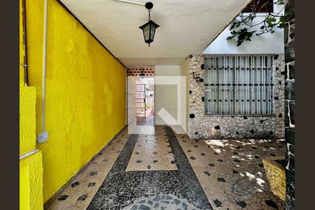 Casa à venda com 147m², 3 quartos e 1 vaga Casa à venda com 147m², 3 quartos e 1 vagaGaragem