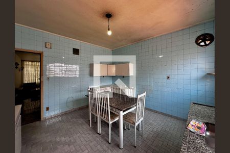 Casa à venda com 147m², 3 quartos e 1 vaga Casa à venda com 147m², 3 quartos e 1 vagaCozinha