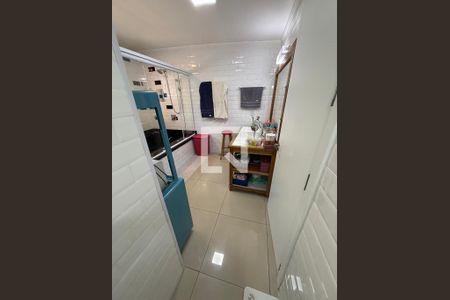 Casa à venda com 160m², 3 quartos e 1 vaga Casa à venda com 160m², 3 quartos e 1 vagaBanheiro