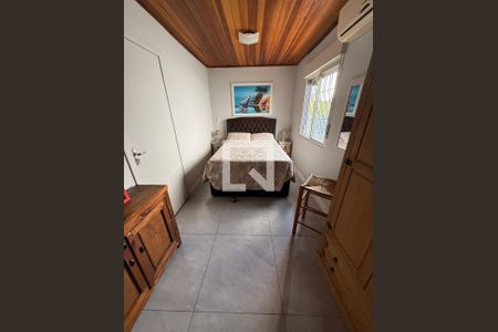 Casa à venda com 160m², 3 quartos e 1 vaga Casa à venda com 160m², 3 quartos e 1 vagaQuarto