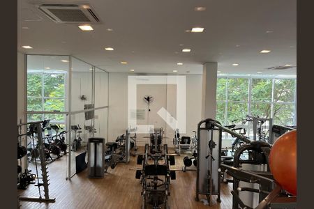 Apartamento à venda com 242m², 4 quartos e 3 vagasAcademia