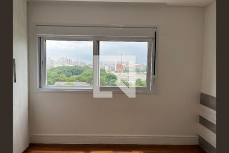 Apartamento à venda com 242m², 4 quartos e 3 vagas Apartamento à venda com 242m², 4 quartos e 3 vagasQuarto 2