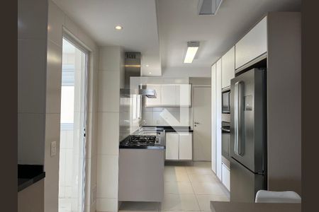Apartamento à venda com 242m², 4 quartos e 3 vagas Apartamento à venda com 242m², 4 quartos e 3 vagasCozinha
