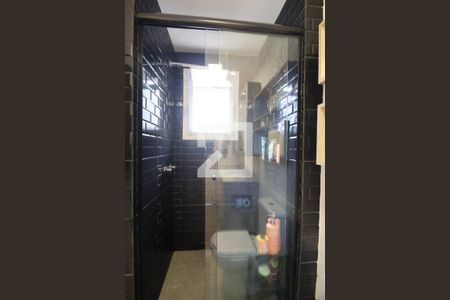 Casa de condomínio à venda com 158m², 3 quartos e 2 vagasBanheiro da Suíte