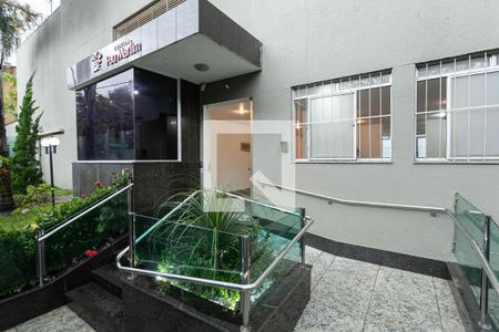 Apartamento à venda com 67m², 3 quartos e 2 vagasEntrada