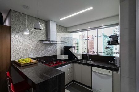 Apartamento à venda com 67m², 3 quartos e 2 vagasCozinha