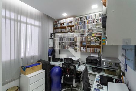 Apartamento à venda com 67m², 3 quartos e 2 vagasQuarto 2