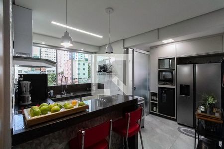 Apartamento à venda com 67m², 3 quartos e 2 vagasCozinha