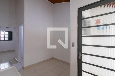 Cozinha de kitnet/studio para alugar com 1 quarto, 34m² em Jardim Cocaia, Guarulhos