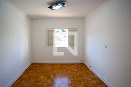 Casa à venda com 346m², 3 quartos e 2 vagasQuarto Suíte