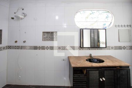 Casa à venda com 346m², 3 quartos e 2 vagasBanheiro da Suíte