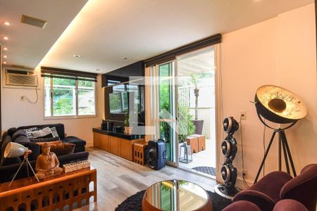 Apartamento à venda com 3 quartos, 210m² em Santa Rosa, Niterói