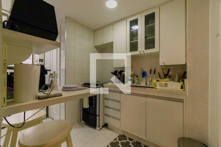 Apartamento à venda com 86m², 3 quartos e 2 vagasCozinha